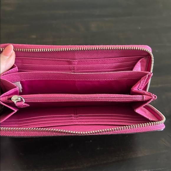 Coach Wallets - Picture 11 of 16